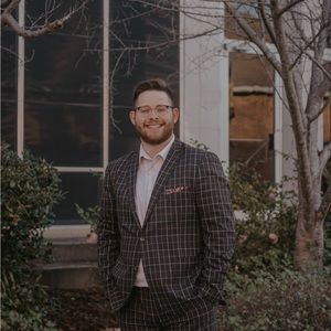 Meet your Posher, Wade